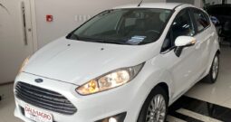 NEW FIESTA TITANIUM 2015