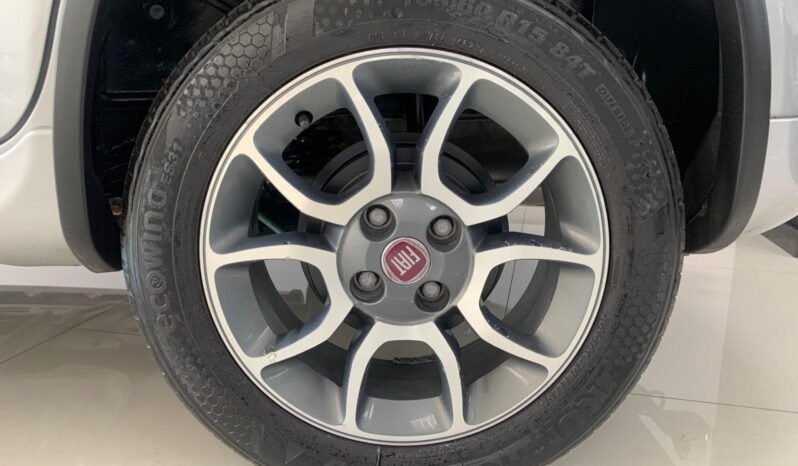 FIAT UNO SPORTING 2013 1.4 full