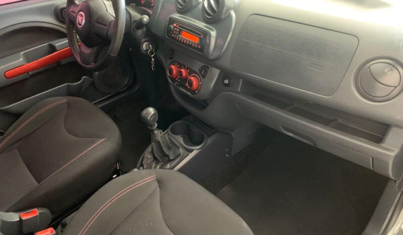 FIAT UNO SPORTING 2013 1.4 full