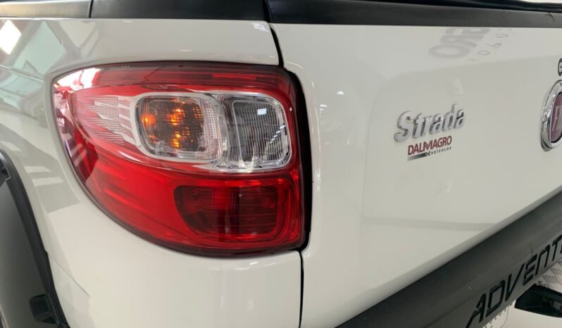 STRADA ADVENTURE CAB DUPLA 2014 1.8 full