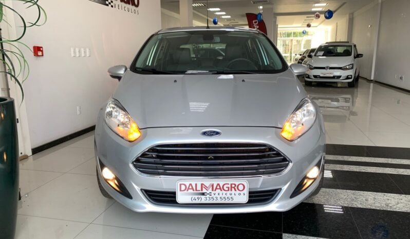 NEW FIESTA TITANIUM full