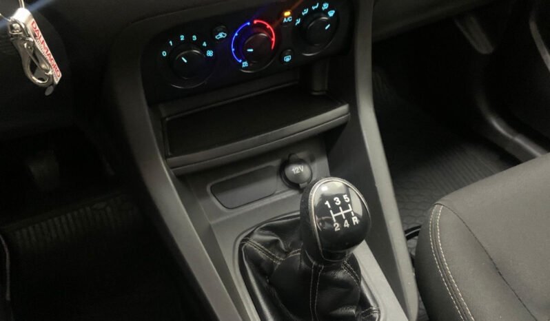 FORD KA SE 2018 full