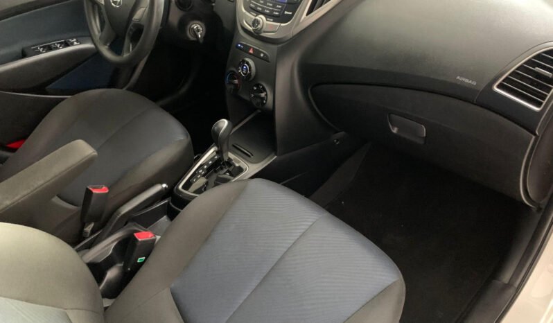 HB20 CONFORT 1.6 2015 full