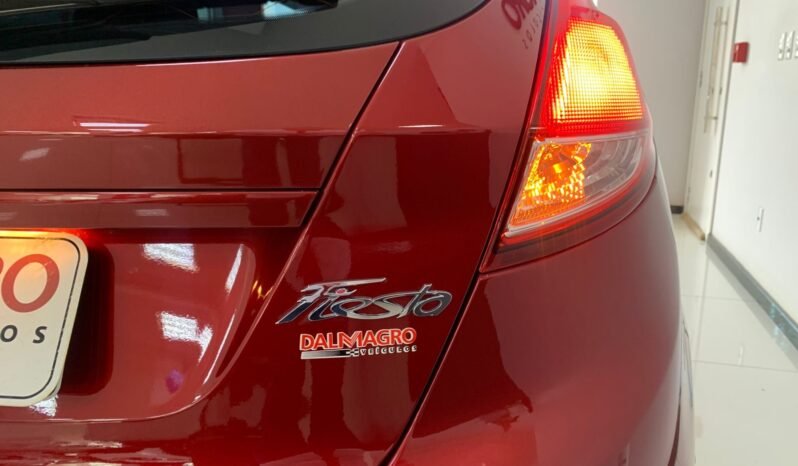 NEW FIESTA SE – 2015 full