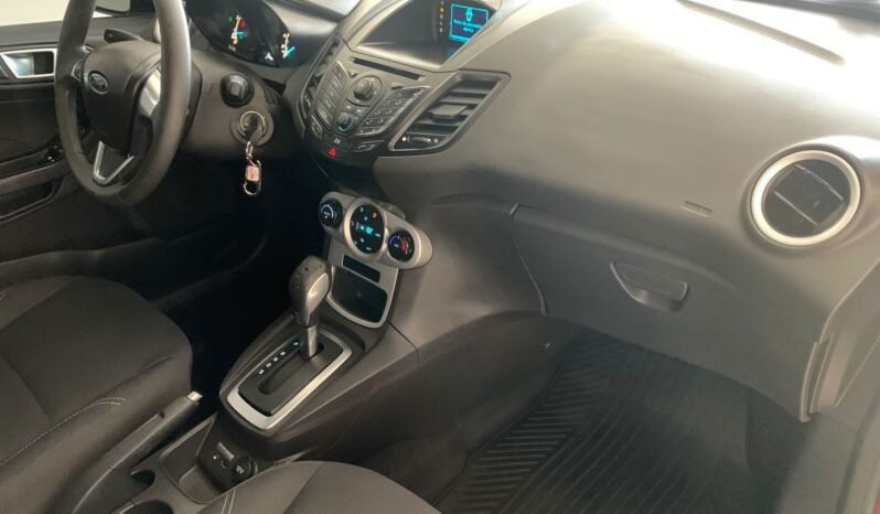NEW FIESTA SE – 2015 full